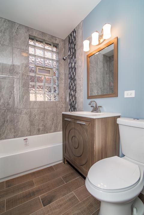 5821 S Artesian Ave, Chicago, IL 60629 photo 6