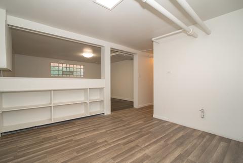 5821 S Artesian Ave, Chicago, IL 60629 photo 13