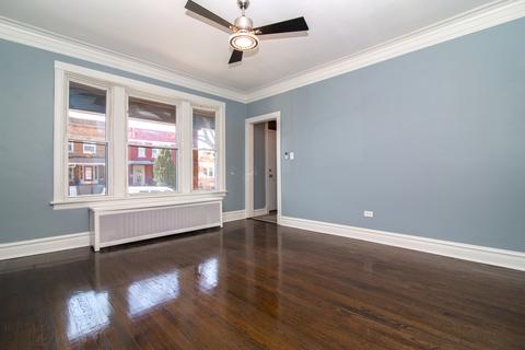 5821 S Artesian Ave, Chicago, IL 60629 photo 2