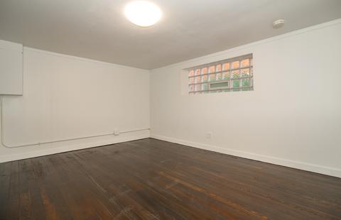 5821 S Artesian Ave, Chicago, IL 60629 photo 12