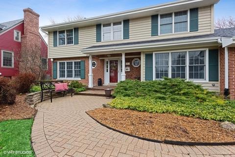 110 George St, Wheaton, IL 60189 photo 1