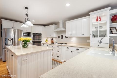 110 George St, Wheaton, IL 60189 photo 10