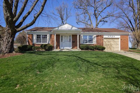 4704 Chesterfield Dr, Mchenry, IL 60050 photo 1