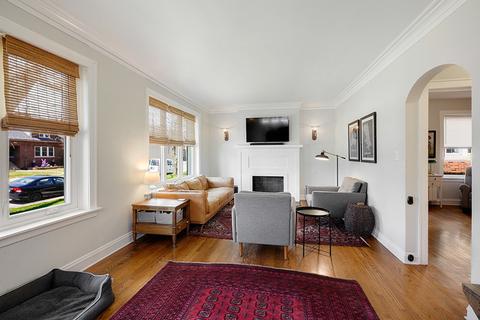 9525 S Leavitt St, Chicago, IL 60643 photo 8