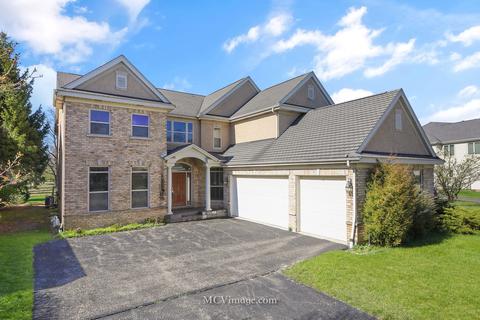 64 Holabird Loop, Highwood, IL 60040 photo 1