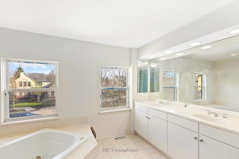 64 Holabird Loop, Highwood, IL 60040 photo 25