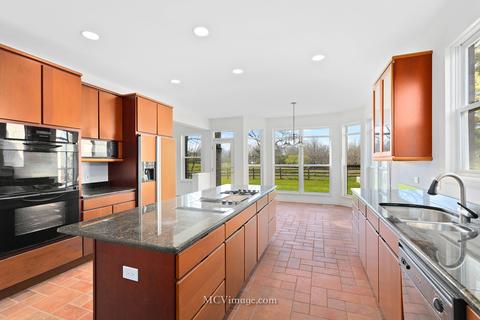 64 Holabird Loop, Highwood, IL 60040 photo 7