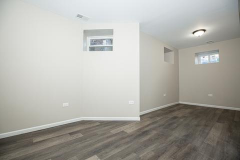 4630 S Evans Ave, Chicago, IL 60653 photo 16
