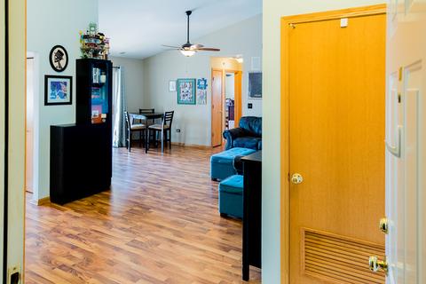 6845 Forestview Dr #3D, Oak Forest, IL 60452 photo 2