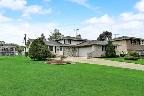 110 S Grant Dr, Addison, IL 60101 photo 2