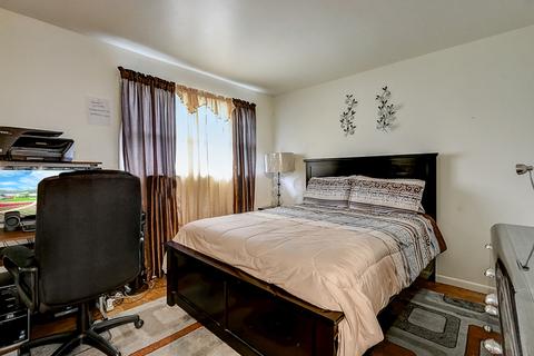 110 S Grant Dr, Addison, IL 60101 photo 18