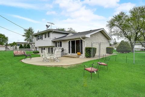 110 S Grant Dr, Addison, IL 60101 photo 28