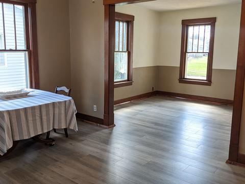 650 W Chestnut St, Freeport, IL 61032 photo 11