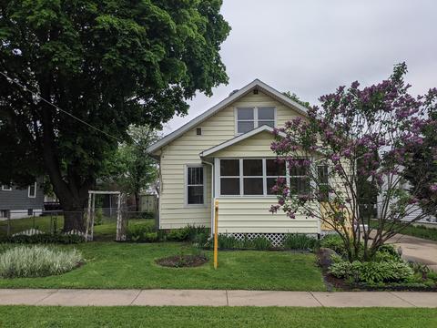 650 W Chestnut St, Freeport, IL 61032 photo 23