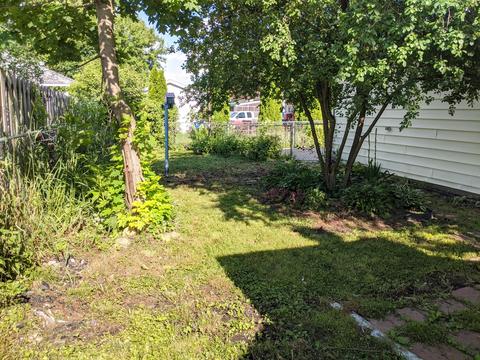 650 W Chestnut St, Freeport, IL 61032 photo 31