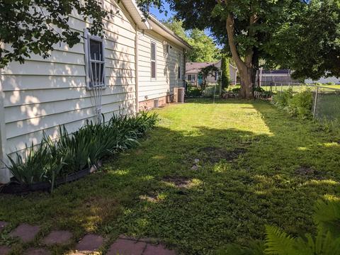 650 W Chestnut St, Freeport, IL 61032 photo 28