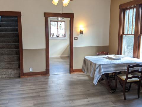 650 W Chestnut St, Freeport, IL 61032 photo 12