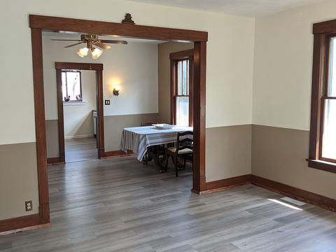 650 W Chestnut St, Freeport, IL 61032 photo 6