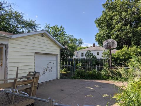 650 W Chestnut St, Freeport, IL 61032 photo 32