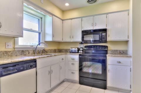 2208 Seaton Ct, Champaign, IL 61821 photo 20