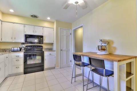 2208 Seaton Ct, Champaign, IL 61821 photo 16
