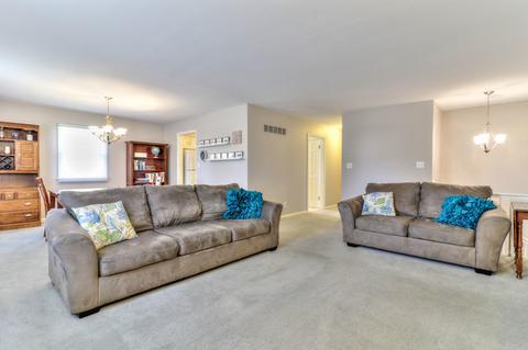 2208 Seaton Ct, Champaign, IL 61821 photo 12