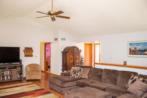 450 Verbena St, Roscoe, IL 61073 photo 5