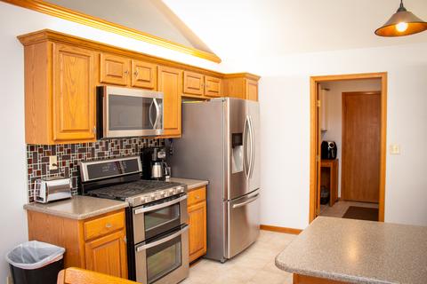 450 Verbena St, Roscoe, IL 61073 photo 9