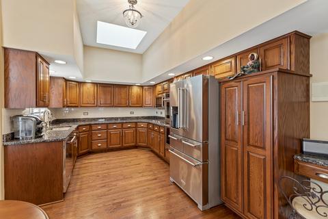 9075 Arbour Walk Dr, Frankfort, IL 60423 photo 8