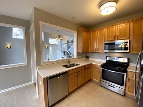 556 Woods Creek Ln, Algonquin, IL 60102 photo 10