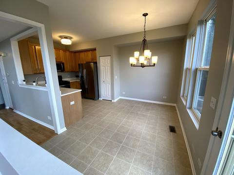 556 Woods Creek Ln, Algonquin, IL 60102 photo 5