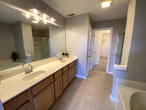 556 Woods Creek Ln, Algonquin, IL 60102 photo 20