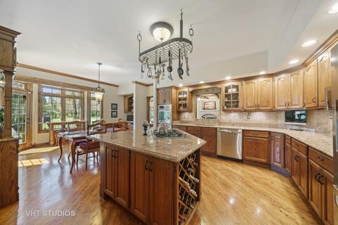 4 N492 Magnolia Ln, Wayne, IL 60184 photo 11