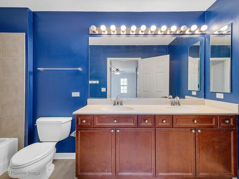 255 E Liberty Dr #505-2, Wheaton, IL 60187 photo 8