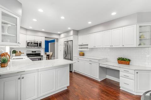 502 Chippewa Dr, Naperville, IL 60563 photo 9