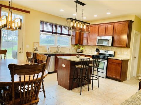 6060 Irene Dr, Hoffman Estates, IL 60192 photo 14