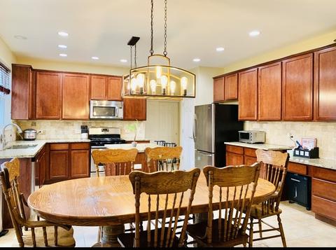 6060 Irene Dr, Hoffman Estates, IL 60192 photo 13