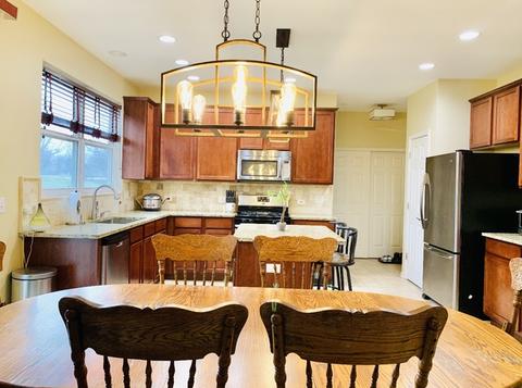 6060 Irene Dr, Hoffman Estates, IL 60192 photo 15