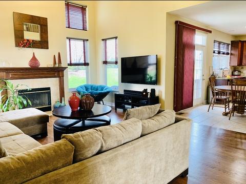 6060 Irene Dr, Hoffman Estates, IL 60192 photo 12
