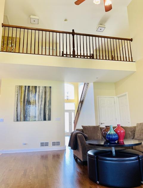 6060 Irene Dr, Hoffman Estates, IL 60192 photo 9