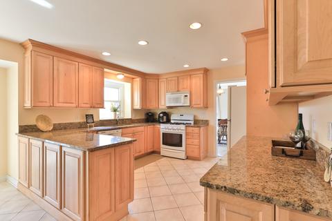 1003 Twisted Oak Ct, Algonquin, IL 60102 photo 13