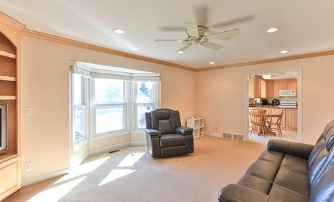 1003 Twisted Oak Ct, Algonquin, IL 60102 photo 17