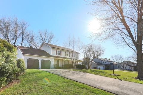 1003 Twisted Oak Ct, Algonquin, IL 60102 photo 2