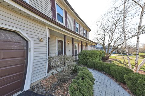 1003 Twisted Oak Ct, Algonquin, IL 60102 photo 4