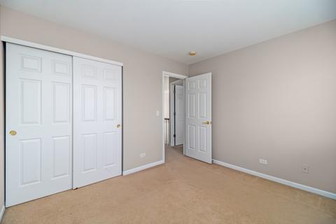 449 Jamestown Ct, Aurora, IL 60502 photo 18