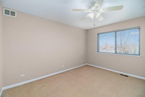 449 Jamestown Ct, Aurora, IL 60502 photo 17