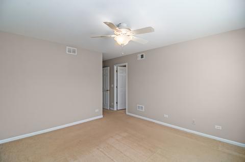 449 Jamestown Ct, Aurora, IL 60502 photo 15