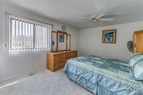 1401 Knoll Dr, Naperville, IL 60565 photo 17