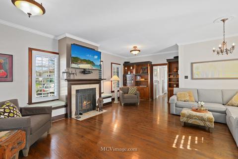 228 S Main St, Lemont, IL 60439 photo 10