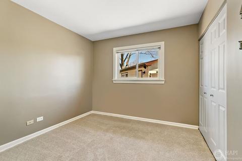 555 Aberdeen St, Hoffman Estates, IL 60169 photo 22